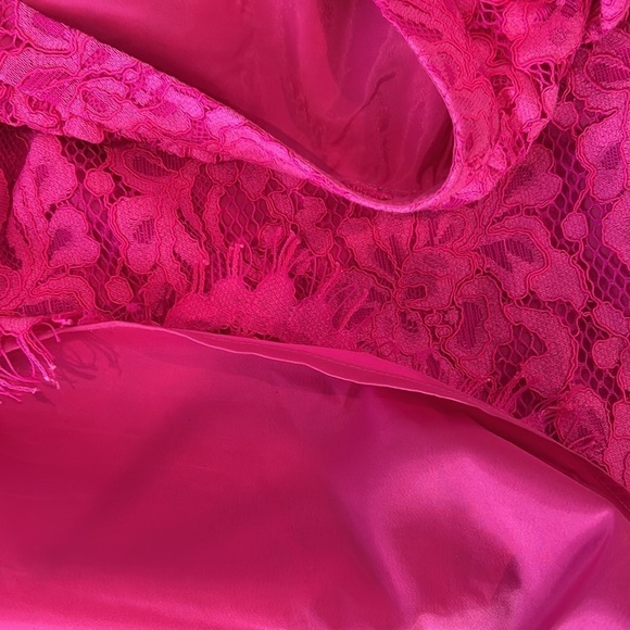 Trina Trina Turk Glorieta Off-the-Shoulder Lace Pink Dress Size 12 - Picture 6 of 8